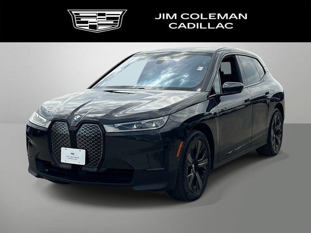 Used 2024 BMW iX xDrive50 AWD/4WD image 1