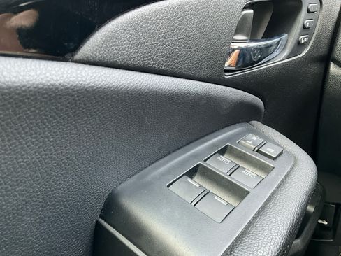 Used 2022 Honda Pilot Touring image 18