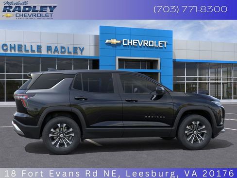 New 2026 Chevrolet Equinox LT w/ Convenience Package II image 5