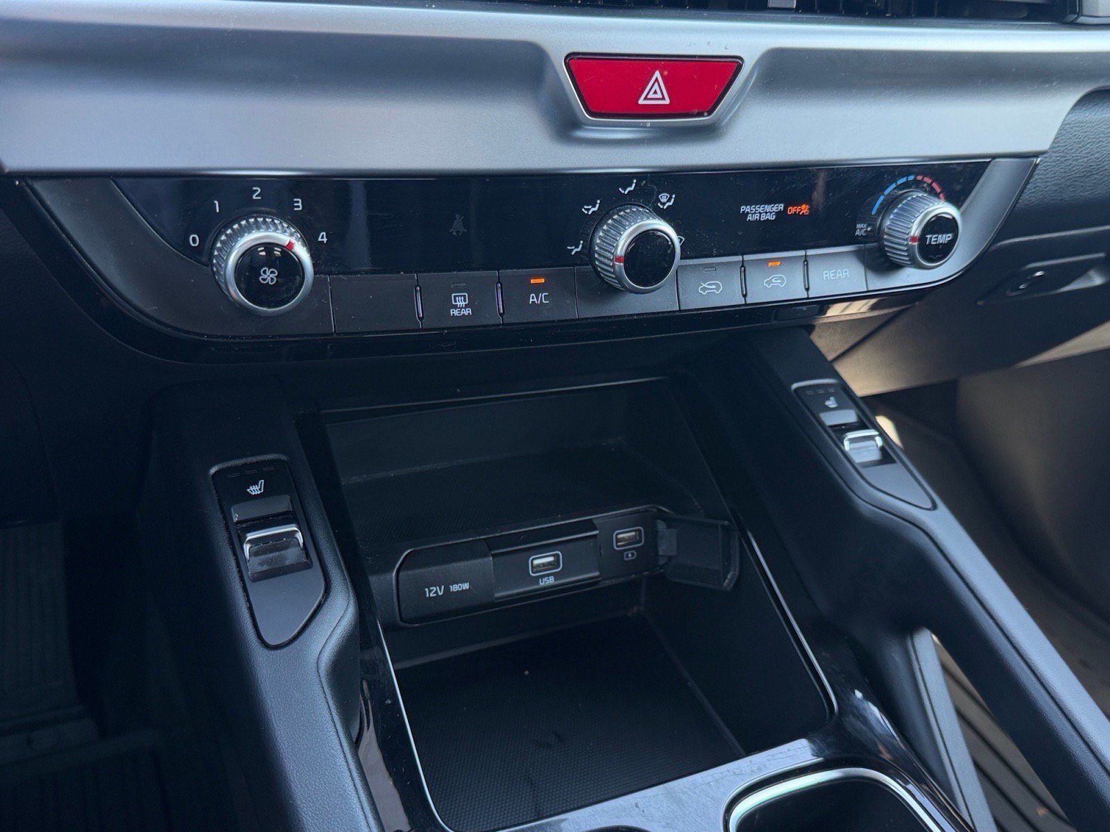 Used 2021 Kia Telluride S FWD image 27