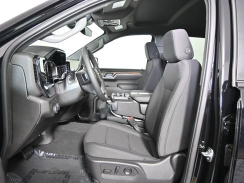 New 2026 Chevrolet Silverado 1500 LT w/ Z71 Off-Road Package image 25