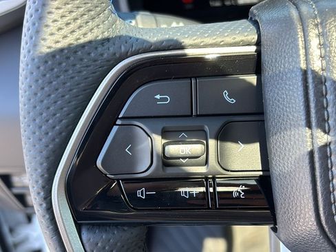 New 2026 Toyota Tundra Platinum AWD/4WD image 18