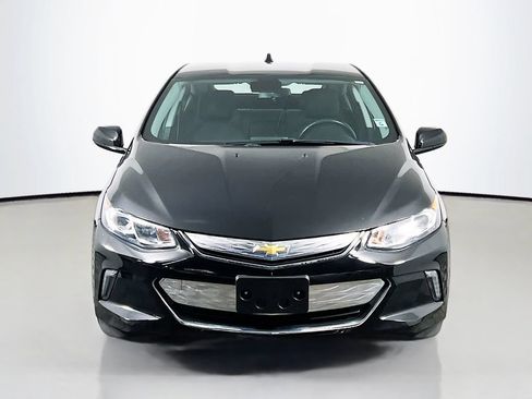 Used 2018 Chevrolet Volt LT w/ Comfort Package FWD image 2