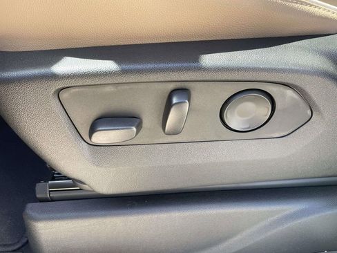 Used 2021 Chevrolet Tahoe Premier image 15