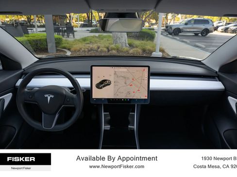 Used 2019 Tesla Model 3 Standard Range Plus image 21