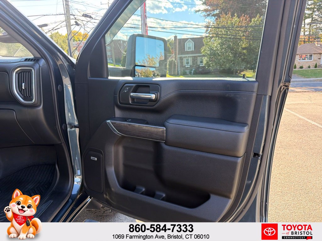 Used 2020 Chevrolet Silverado 3500 LTZ w/ LTZ Premium Package AWD/4WD image 36