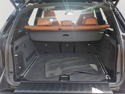 Used 2016 BMW X5 M AWD/4WD image 29