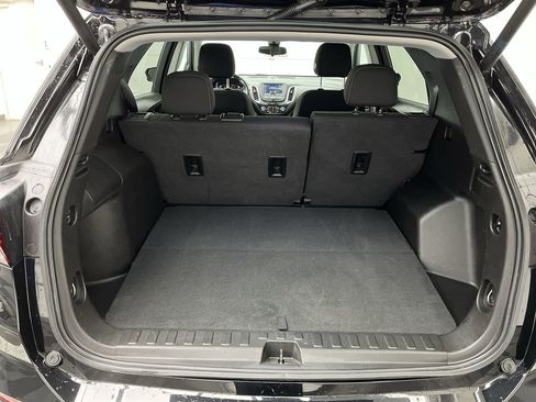 Used 2022 Chevrolet Equinox LT image 27