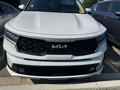 Used 2024 Kia Sorento EX w/ Panoramic Sunroof Package