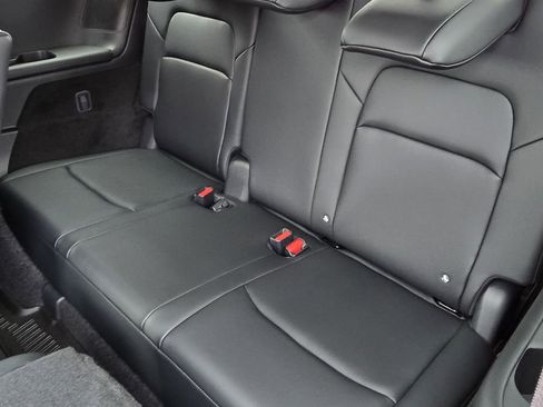 New 2026 Nissan Pathfinder SL w/ SL Premium Package image 10