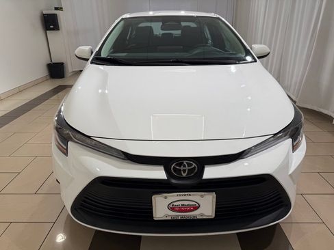 Certified 2024 Toyota Corolla LE FWD image 8