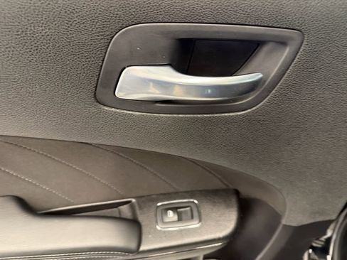 Used 2021 Dodge Charger R/T w/ Blacktop Package image 22