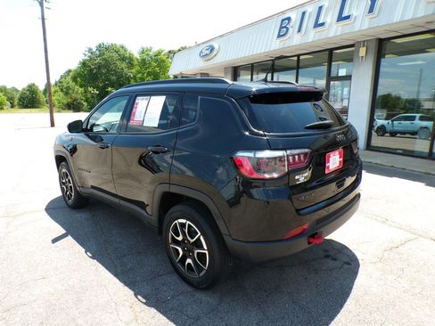 Used 2024 Jeep Compass Trailhawk AWD/4WD image 5