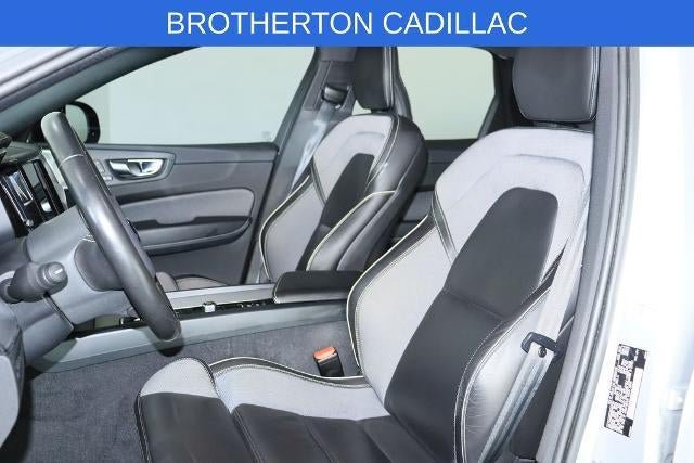 Used 2021 Volvo XC60 T8 R-Design w/ Advanced Package AWD/4WD image 21