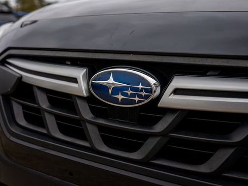 Certified 2023 Subaru Crosstrek 2.0i image 13