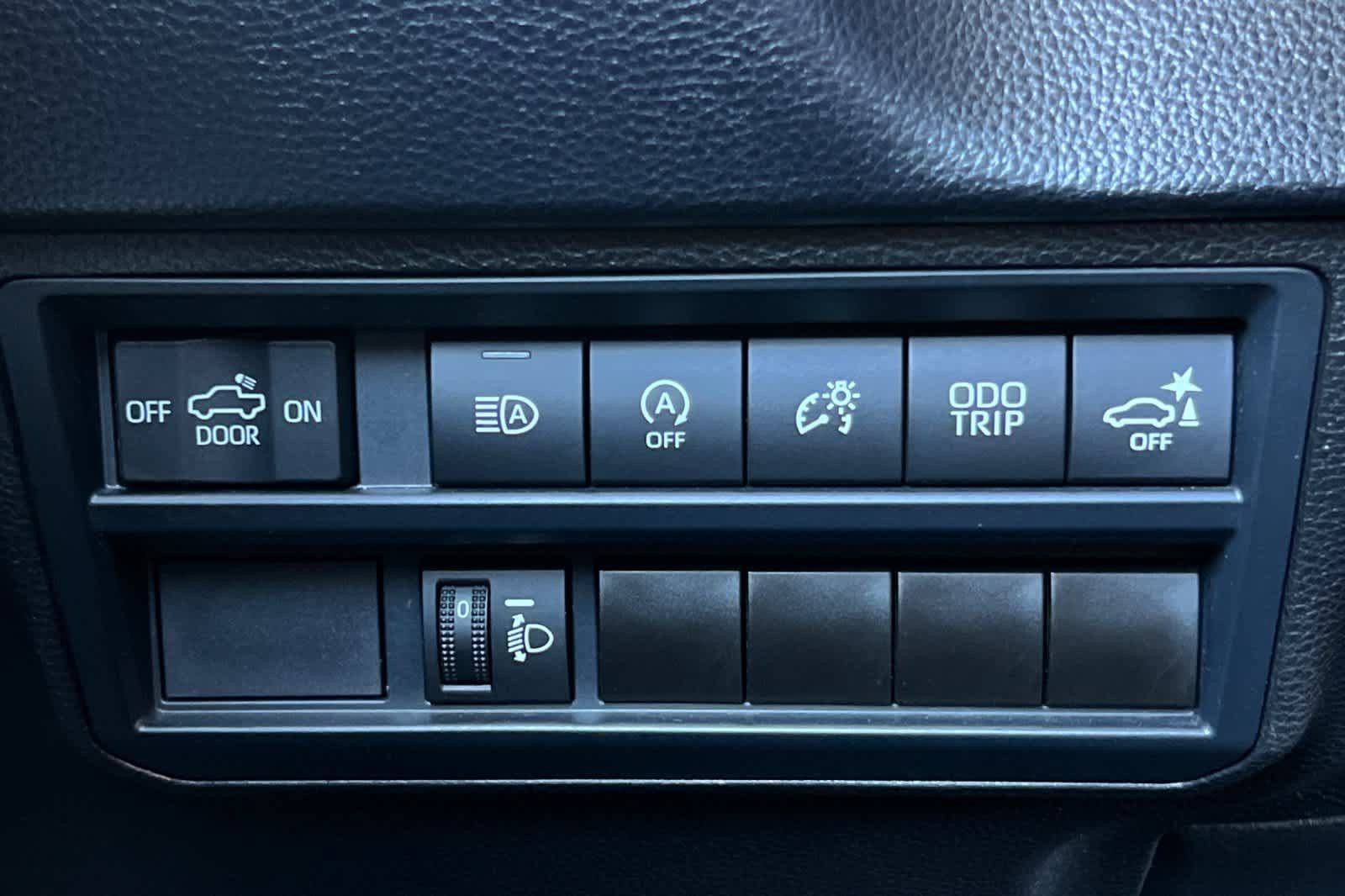Used 2024 Toyota Tundra SR5 w/ SR5 Convenience Package AWD/4WD image 29