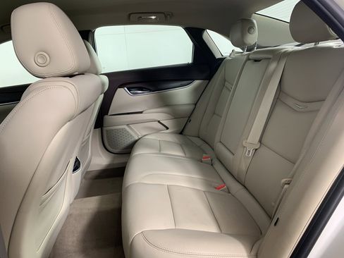 Used 2015 Cadillac XTS Standard image 31