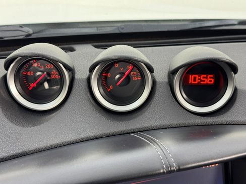 Used 2014 Nissan 370Z Touring w/ Sport Package image 23