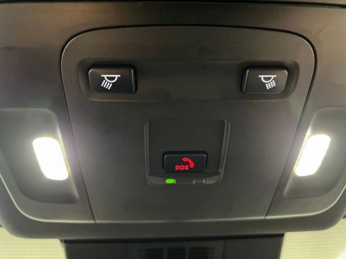 Used 2025 Toyota Camry SE image 54