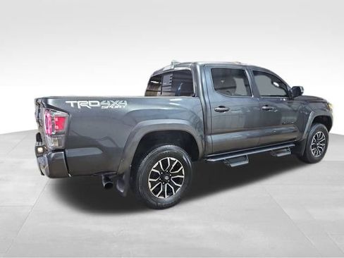 Used 2023 Toyota Tacoma TRD Sport image 5