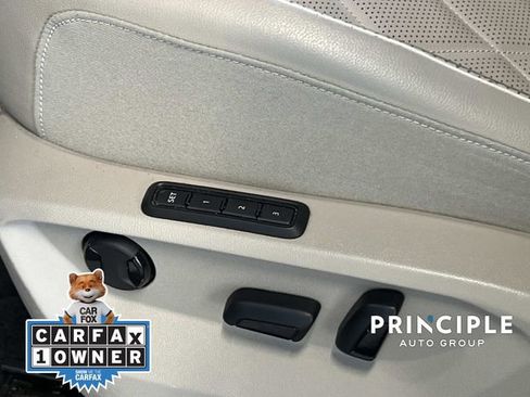 Used 2024 Volkswagen Atlas SEL Premium R-Line image 17