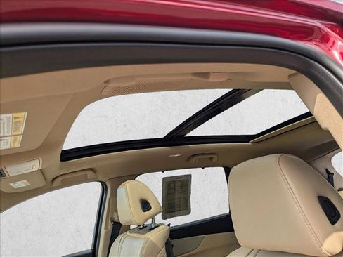 Certified 2025 Acura MDX FWD w/ Technology Package image 16