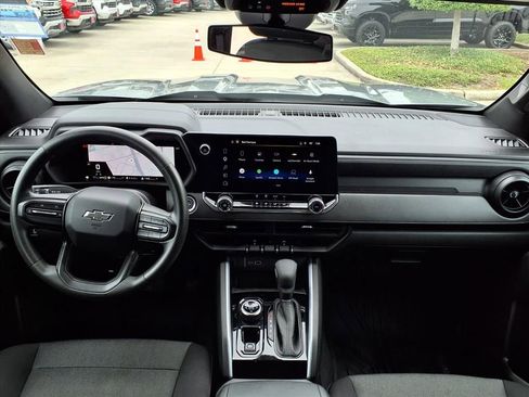 Used 2024 Chevrolet Colorado Trail Boss w/ Safety Package AWD/4WD image 15