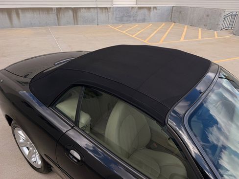 Used 2000 Jaguar XK8 Convertible RWD image 10