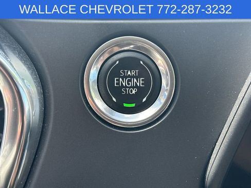 Used 2020 Chevrolet Blazer LT FWD image 20