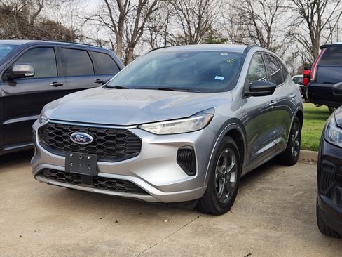 Used 2024 Ford Escape ST-Line w/ Tech Pack #1 image 2