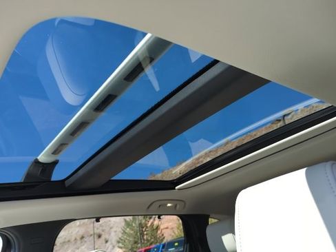 Used 2024 MAZDA CX-90 Plug-In Hybrid w/ Premium Plus image 16