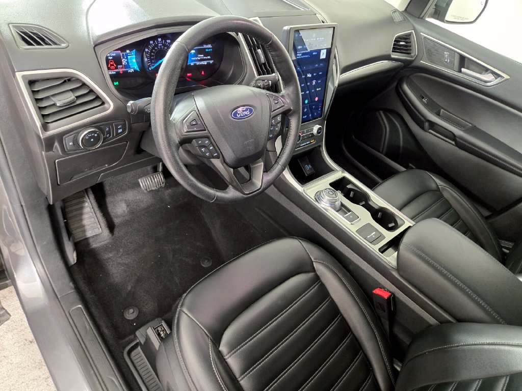 Used 2022 Ford Edge SEL w/ Convenience Package AWD/4WD image 16