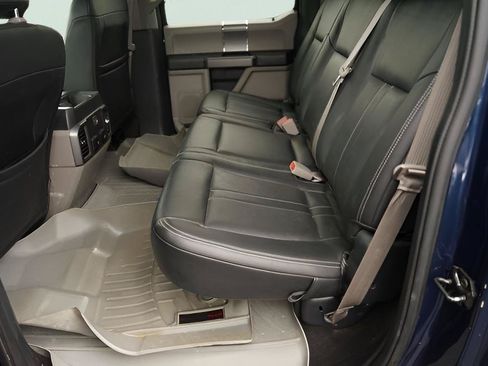 Used 2019 Ford F150 XLT w/ Equipment Group 302A Luxury RWD image 12