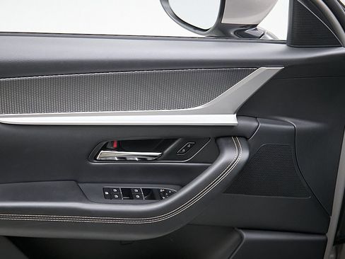 Used 2025 MAZDA CX-90 3.3 Turbo w/ Preferred Package image 11