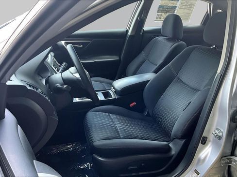 Used 2018 Nissan Altima 2.5 S w/ S Convenience Package FWD image 8