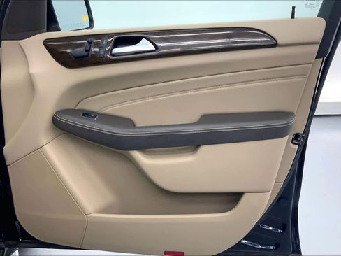 Used 2014 Mercedes-Benz ML 350 2WD image 9