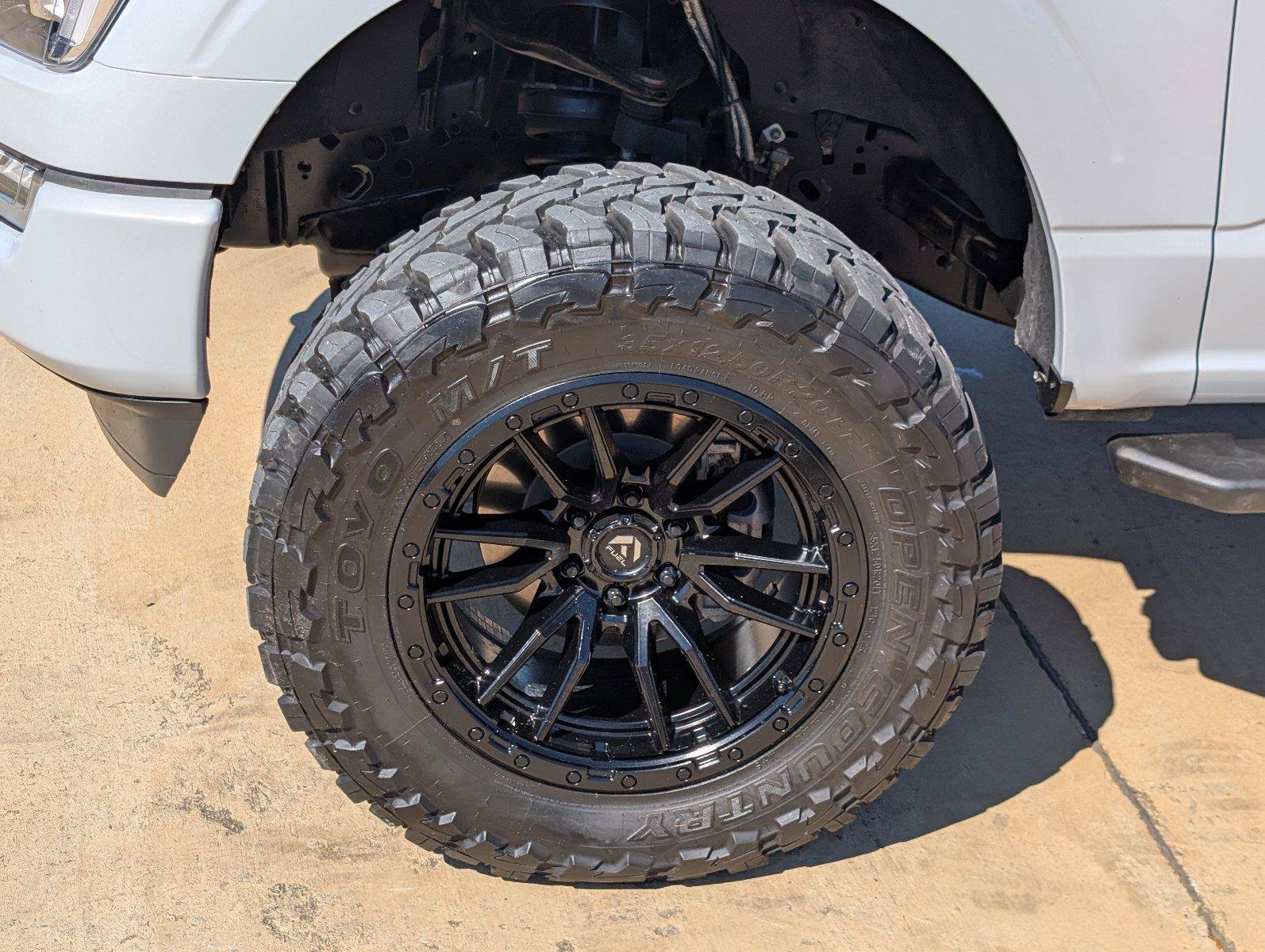 Used 2021 Ford F150 XLT w/ Equipment Group 302A High AWD/4WD image 12