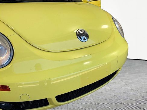 Used 2006 Volkswagen Beetle TDI Coupe w/ Package 2 FWD image 30