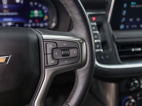 Used 2022 Chevrolet Tahoe LT w/ Luxury Package image 13