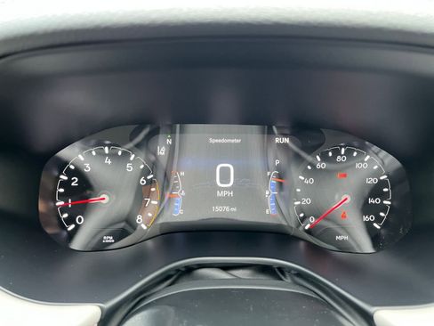 Used 2025 Jeep Compass Limited image 40