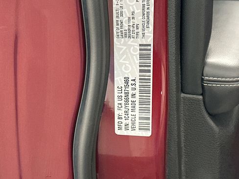 Used 2022 Jeep Grand Cherokee Limited 4xe image 12