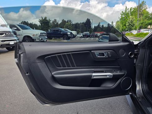 Used 2015 Ford Mustang GT Premium w/ GT Performance Package RWD image 22