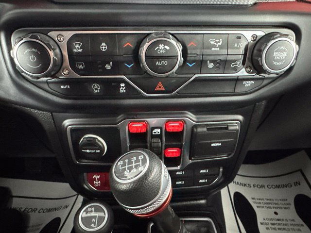 Used 2019 Jeep Wrangler Unlimited Rubicon AWD/4WD image 16