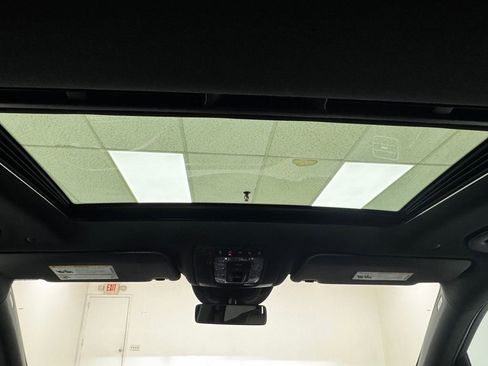 Used 2020 Mercedes-Benz GLE 450 4MATIC image 35