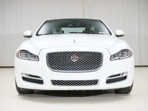 Used 2016 Jaguar XJ L Portfolio image 8