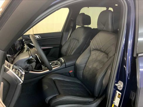New 2026 BMW X5 xDrive50e w/ M Sport Package image 9