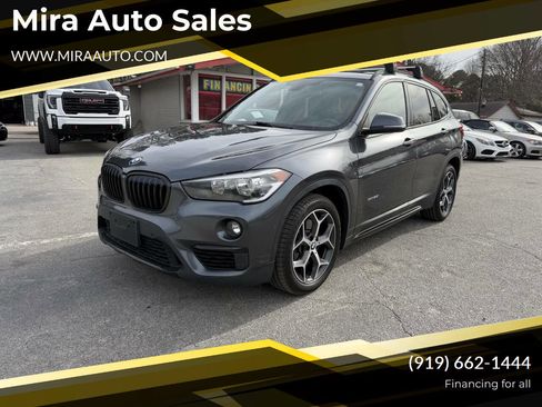 Used 2017 BMW X1 xDrive28i image 1