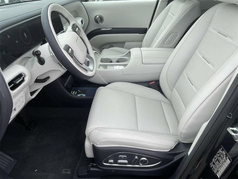 New 2026 Hyundai Palisade Calligraphy image 13