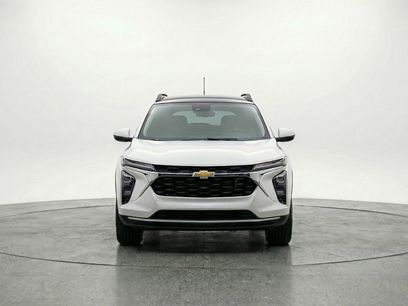 Used 2025 Chevrolet Trax LT w/ LT Convenience Package