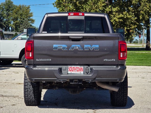 Used 2026 RAM 2500 Laramie AWD/4WD image 7